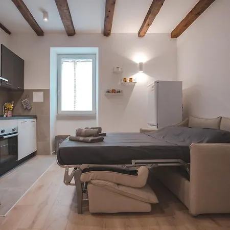 Lejlighed Superfast Fibre & Netflix Modern Roiano Trieste